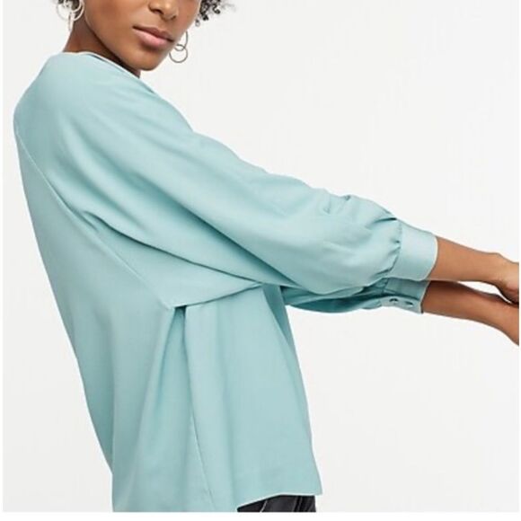 J. Crew Keyhole V-neck Blouse Satin-Backed Crepe - Picture 13 of 15